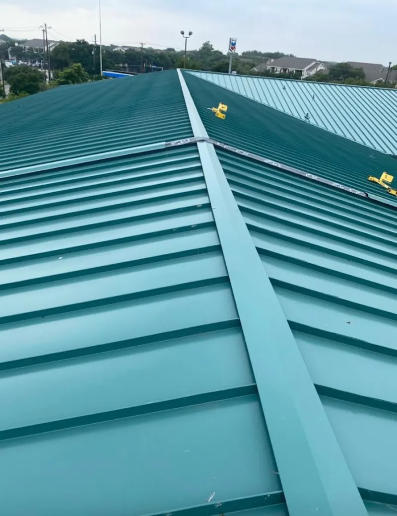 Green commercial metal roof ridge and valley for Metal Roof Repair in Trophy Club